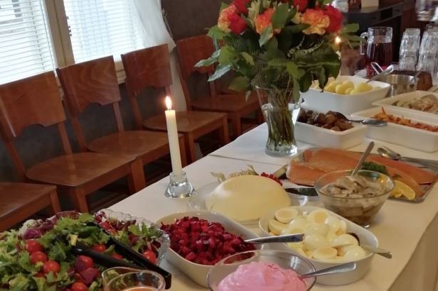 KAFFILA HELINÄ